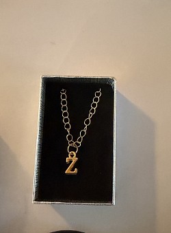 Collier avec lettre Z