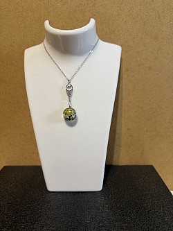 Collier avec cercle en verre, arbre de vie 5€