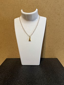 Collier avec pendentif lettre A 5€