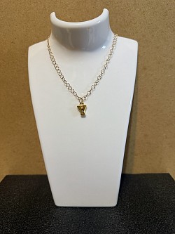 Collier avec pendentif lettre Y 5€