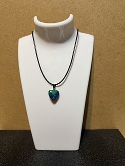 colliers avec pendentifs en forme de cœur en cristal, N 8