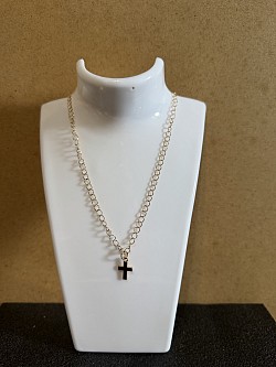 Collier avec pendentif N13 5€