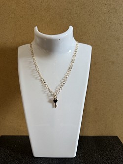 Collier avec pendentif N14 5€