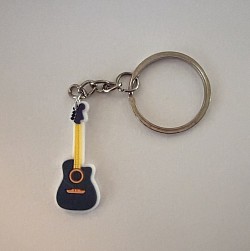 Guitare en porte-clés 5€