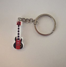 Guitare en porte-clés 5€