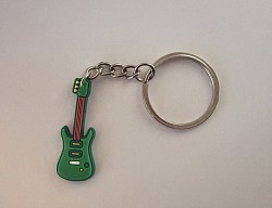 Guitare en porte-clés 5€