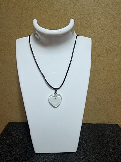 colliers avec pendentifs en forme de cœur en cristal, N 22