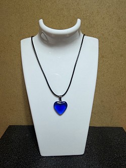 colliers avec pendentifs en forme de cœur en cristal, N 27