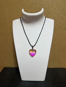 colliers avec pendentifs en forme de cœur en cristal, N 29
