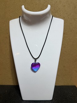 colliers avec pendentifs en forme de cœur en cristal, N 36