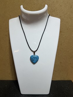 colliers avec pendentifs en forme de cœur en cristal, N 37