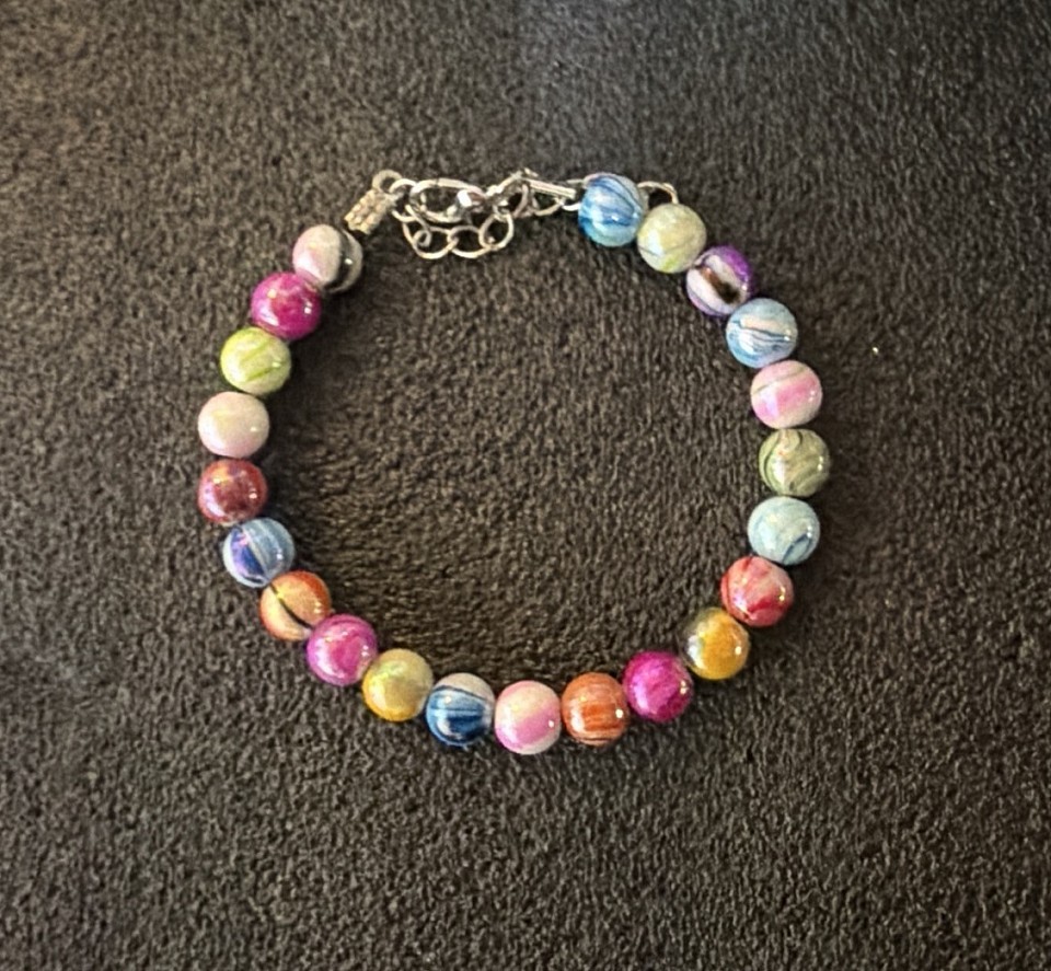 Bracelet en perles avec ou sans prénom 12€